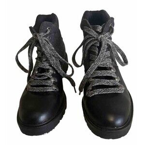 Universal Thread Black and gray Ankle Boots Size 7 with 1 1/2 inch heels